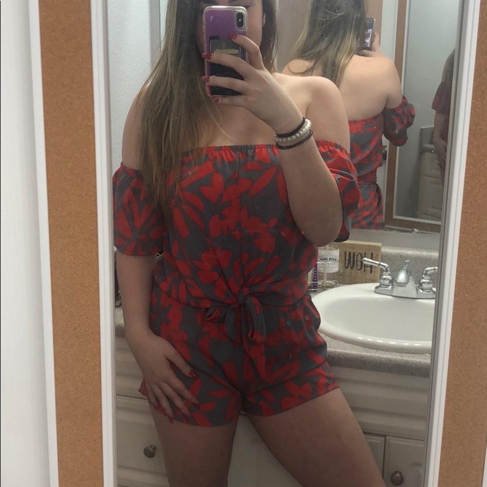 Two-piece set
